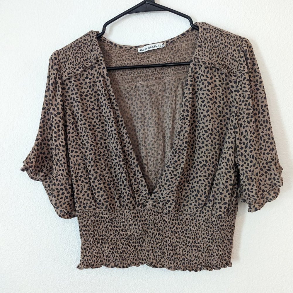 Short-Sleeve Smocked-Waist Top - Abercrombie - Medium